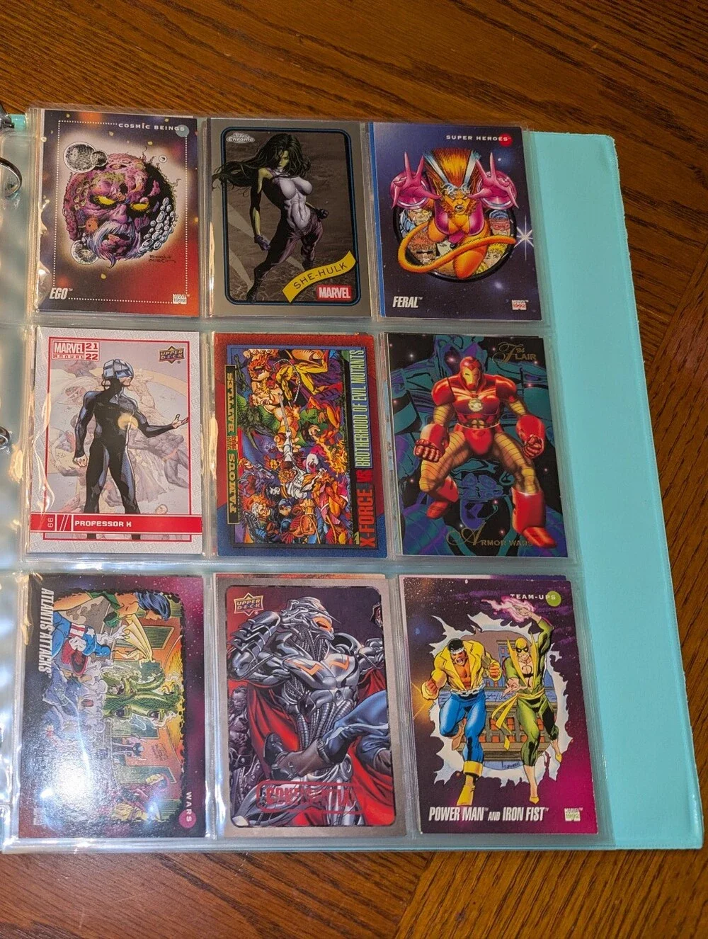Marvel 100 Card Binder 🔥 Superheroes & Villains Trading Card Collection Lot